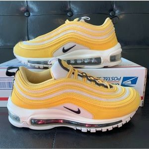 Women’s Nike air max 97 size 6.5, topaz/yellow unique color way.